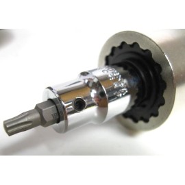Byrd Shelix Screwdriver type (torque limiter calibrated and set).