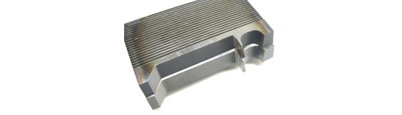 corrugated knives beaded face frame / beaded cieiling 5/16"